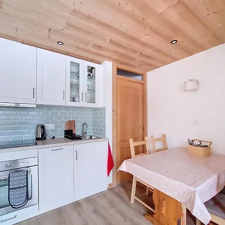 6 Couchages - St Jean D'aulps - Proche Pied Des Pistes - Proche Morzine - Cimes 44 Apartment